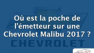 Où est la poche de l’émetteur sur une Chevrolet Malibu 2017 ?
